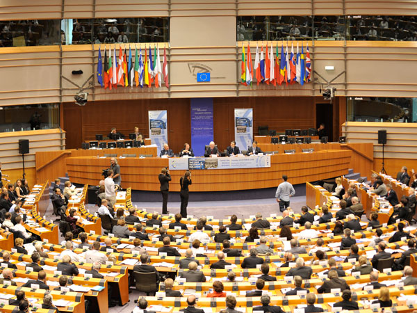  Comisión Europea en Hablamosdeeuropa